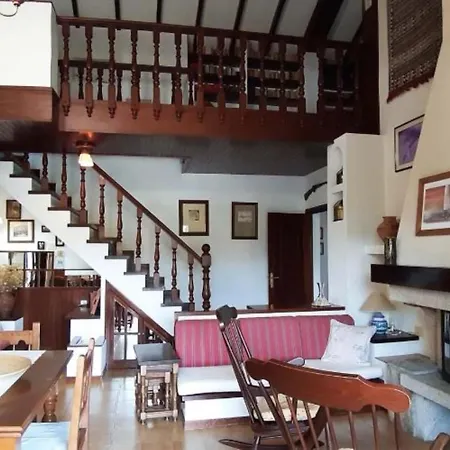 House - 4 Bedrooms - 9468 Chalet *