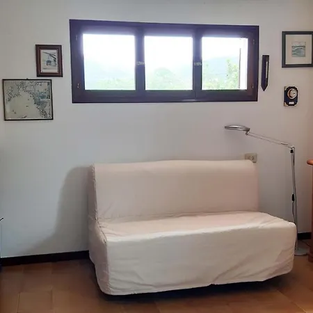 House - 4 Bedrooms - 9468 Noia