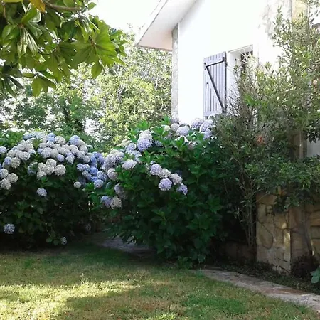 House - 4 Bedrooms - 9468 Chalet